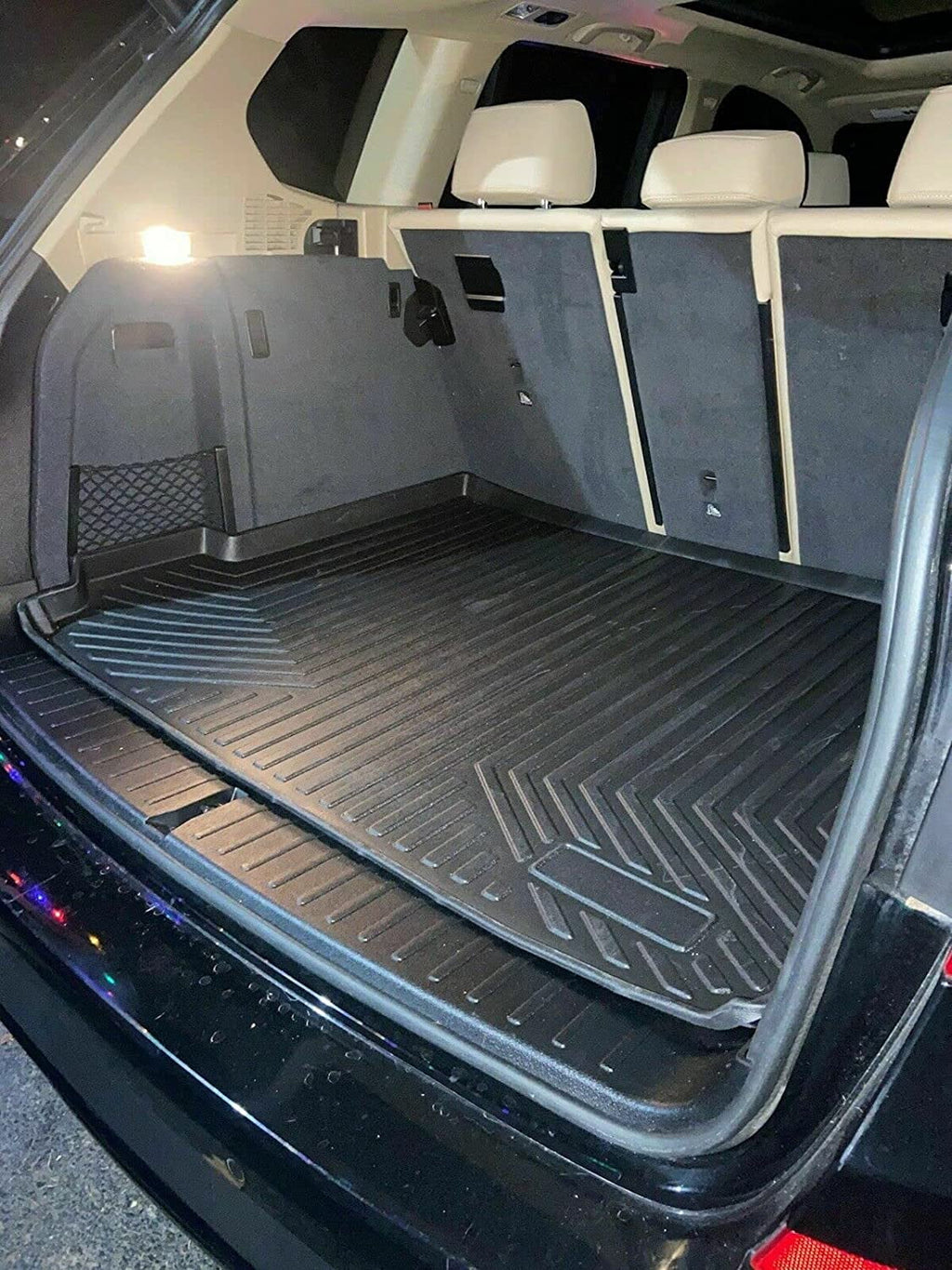 EACCESSORIES EA Cargo Liner – Trunk Mat for BMW X3 2011-2017 – Weather-Resistant Trunk Mats for Cars with Raised Lip – Non-Slip Car Trunk Mat Rubber – Easy to Install – Laser Pre-Cut Design