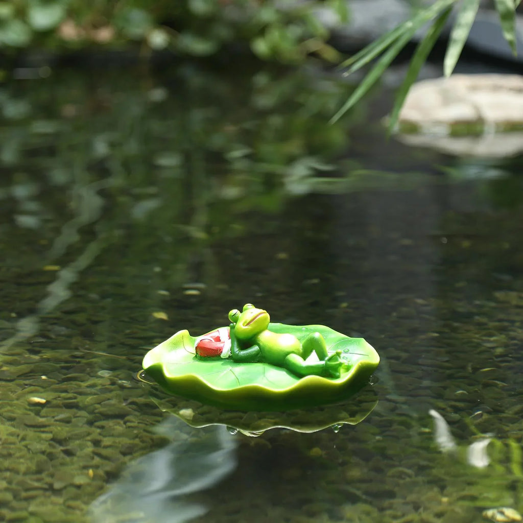 Simulation Water Floating Frog Ornament Animals Figurine Garden Statue Crafts Decor DIY Pool Accessories for Tabletop Shelf Office