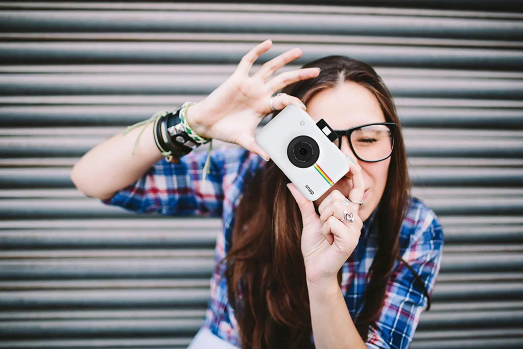 Polaroid Snap Instant Digital Camera with Zink Zero Ink Printing, White