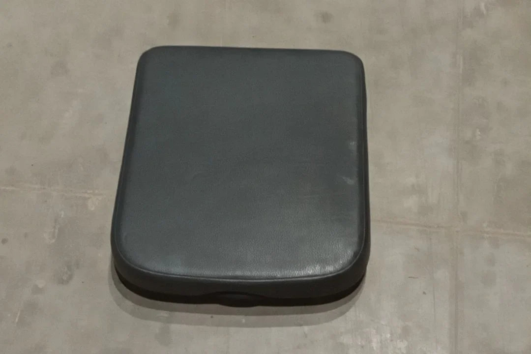 Pre-Owned 2002 Dodge Ram 1500 Console Lid Assembly OEM (Good)