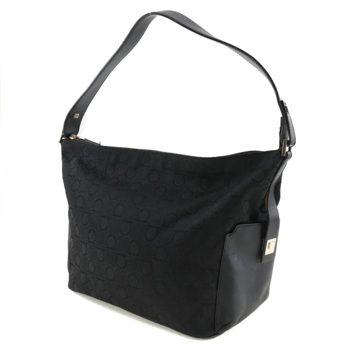 Pre-Owned Salvatore Ferragamo One Shoulder Bag Gancini AB-21 2779 Canvas x Leather Black Ladies (Fair)