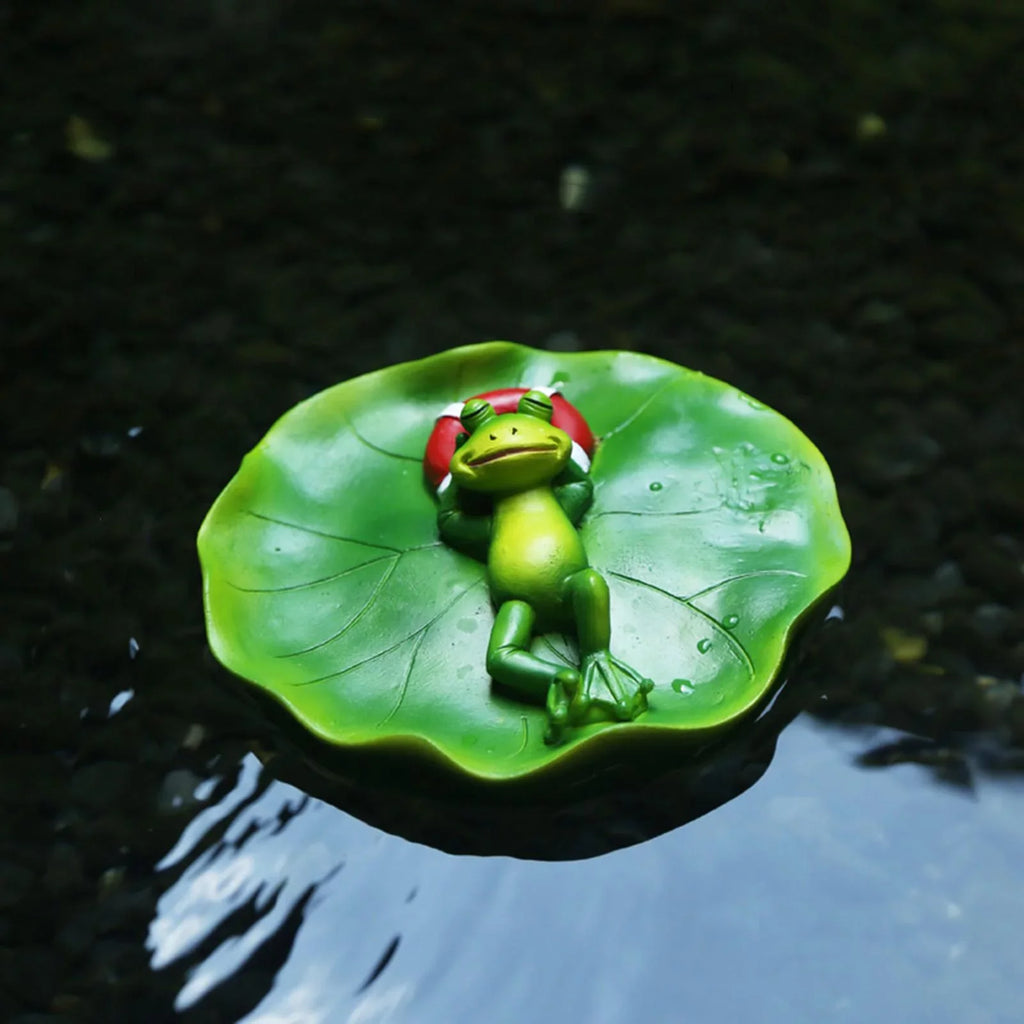 Simulation Water Floating Frog Ornament Animals Figurine Garden Statue Crafts Decor DIY Pool Accessories for Tabletop Shelf Office