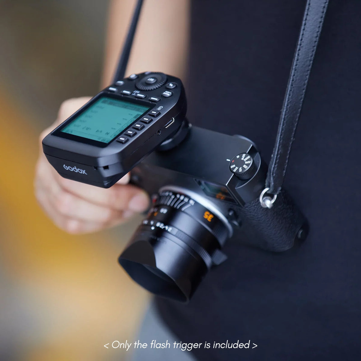 Godox XPROII-L 2.4G Wireless Flash Trigger TTL Autoflash 18000s HSS Large LCD Screen 32 Channels 16 Groups Replacement for Leica Cameras