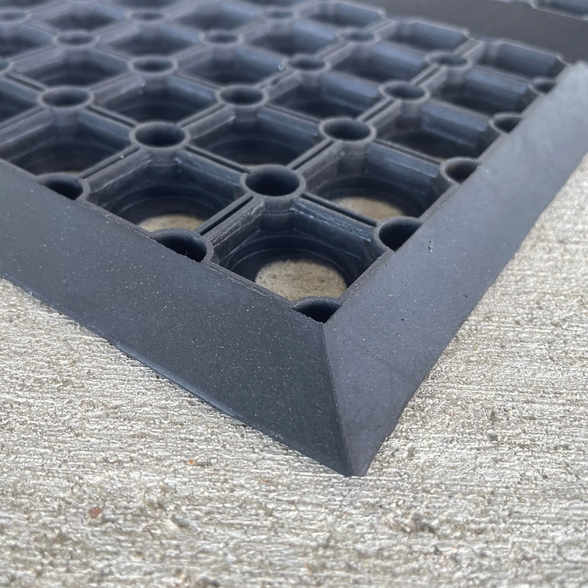 AmeriHome RMT10304 10 x 30 in. Drainage Rubber Stair Tread Set, Black - 4 Piece