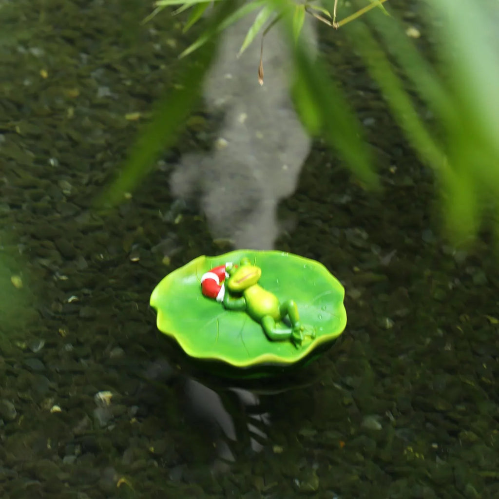 Simulation Water Floating Frog Ornament Animals Figurine Garden Statue Crafts Decor DIY Pool Accessories for Tabletop Shelf Office