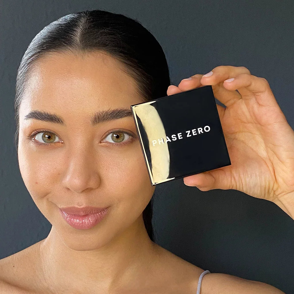 PHASE ZERO Makeup Quad Eyeshadow Palette - Mojave Nights - 5.2g / 0.183 Oz. - Pigmented, Cool-Toned Neutral Eyeshadow Palette with a Mix of Matte and Shimmer Pigments