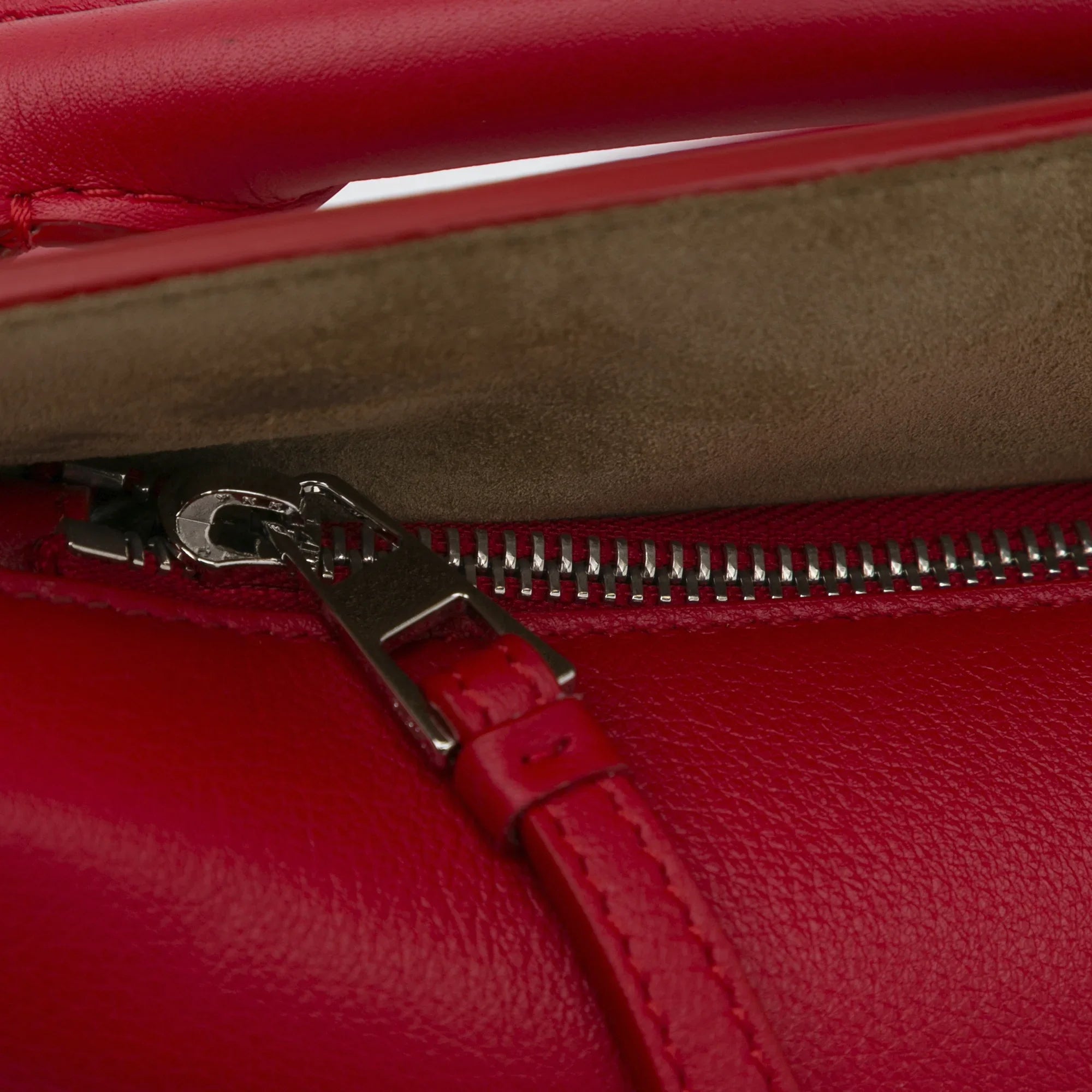 Pre-Owned Authenticated LOEWE Small Mushroom Puzzle Edge Calf Leather Red Satchel Unisex (Good)