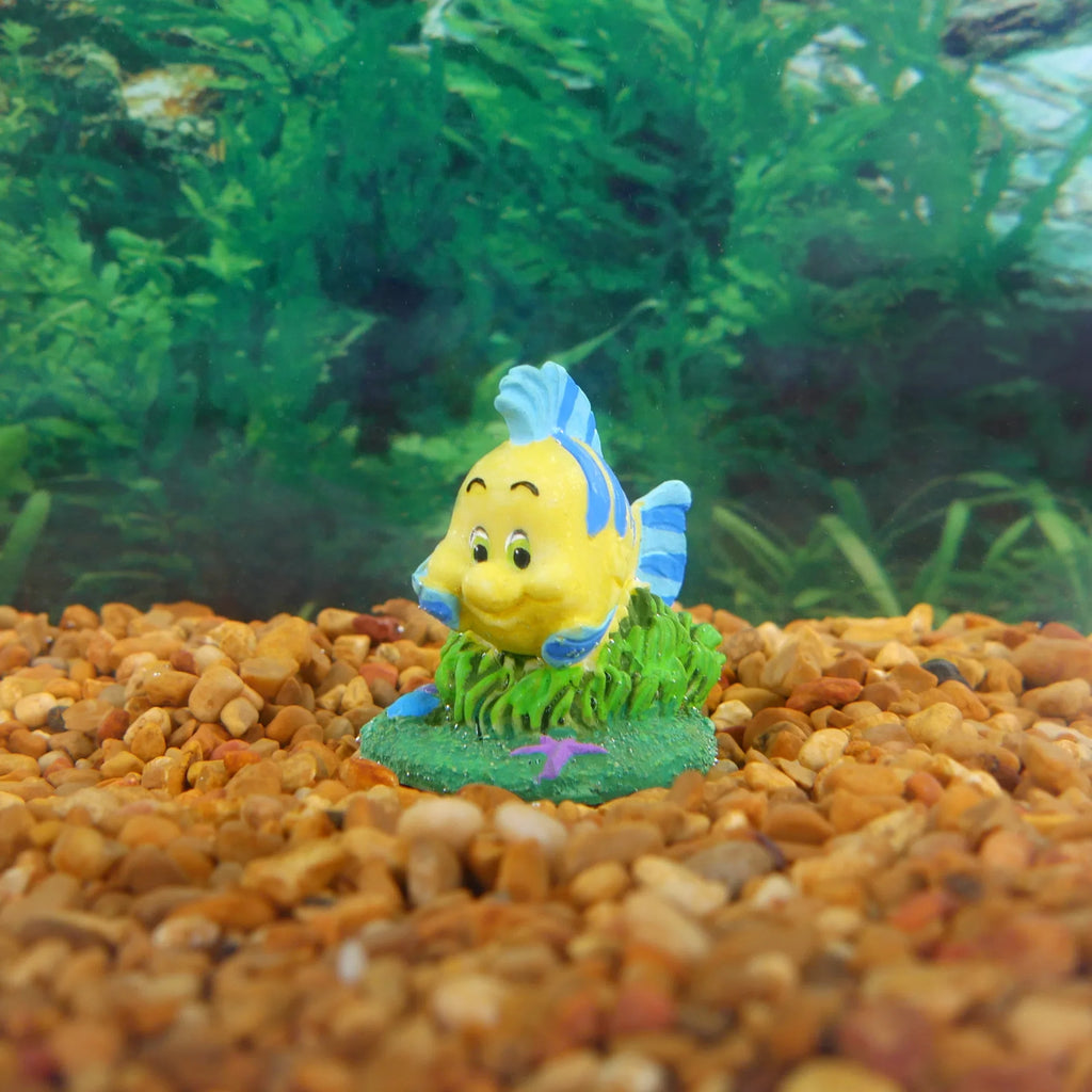 Penn-Plax Little Mermaid 5-Piece Mini Resin Ornaments for Aquariums